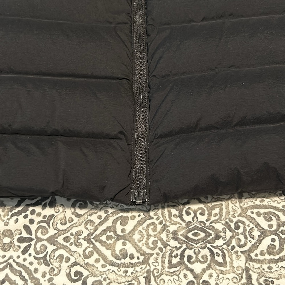 Lululemon Navigation Jacket - Picture 8 of 9